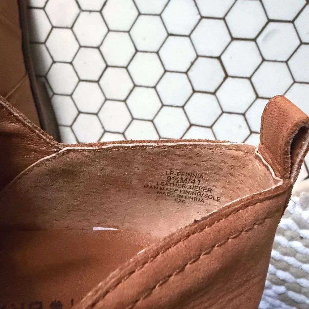 Lucky Brand Efinnia Tan Brown Leather Lace Up Oxford Flats Menswear Style 9.5M